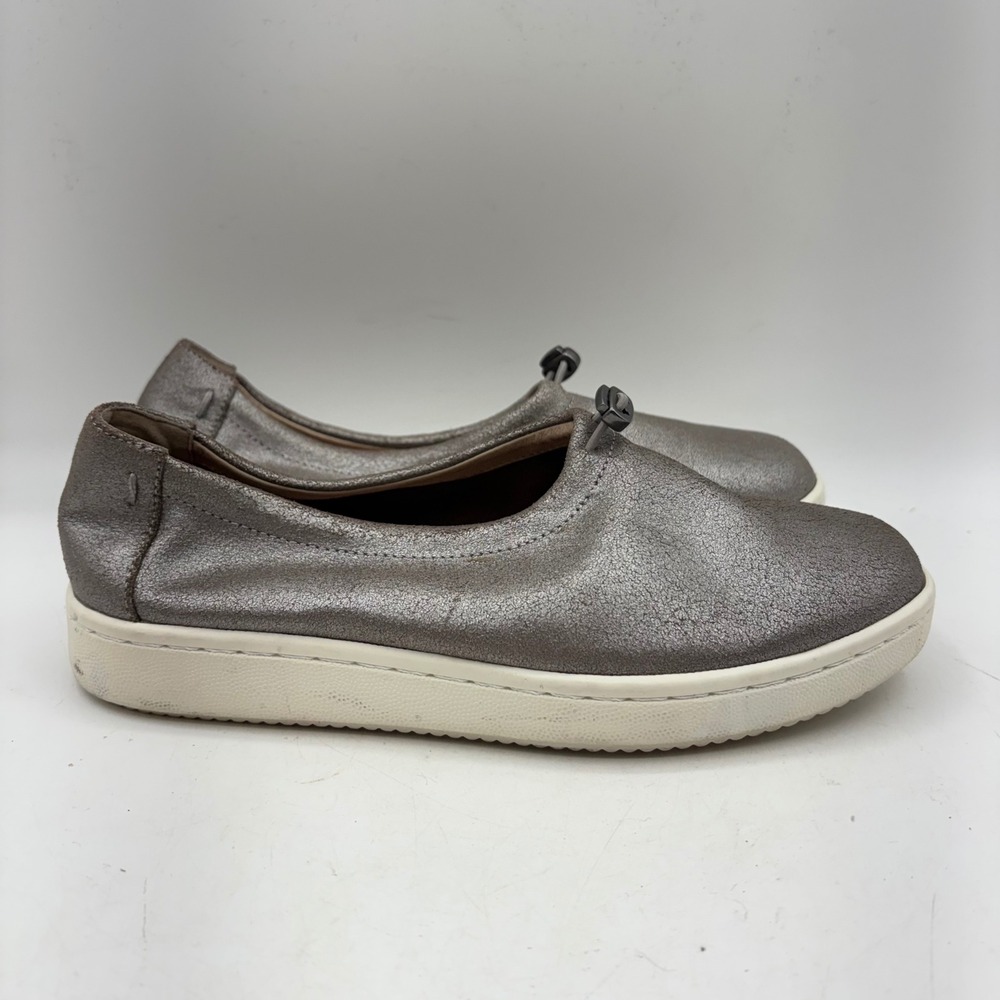 Eileen Fisher Sydney Metallic Pewter Leather Slip On Sneakers Shoes Size 6